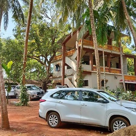 Sneh Beach Homestay - Wayangani Vengurla Экстерьер фото